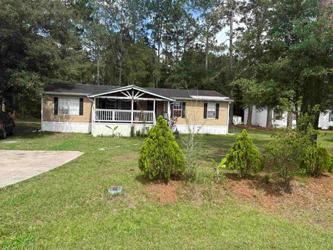 Photo of 7365 Wagon Trail Lane, Tallahassee, FL 32310 (MLS # 401545)