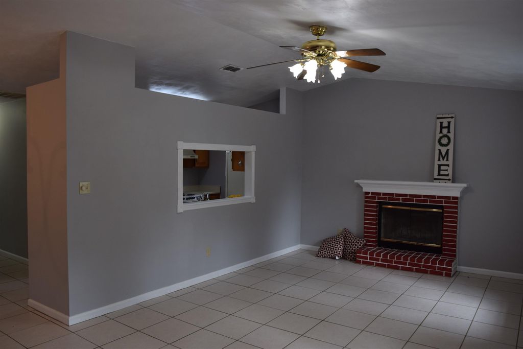 Photo of 2654 MILLBANK Drive, Tallahassee, FL 32301 (MLS # 395769)