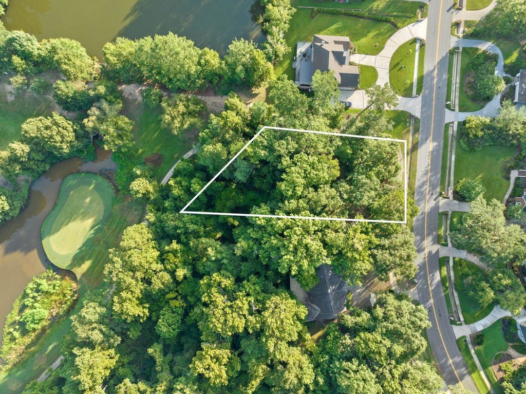 Photo of 7604 PRESERVATION, Tallahassee, FL 32312 (MLS # 398566)