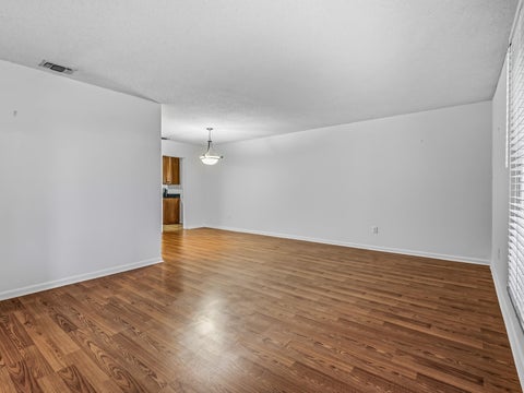Tiny photo for 1633 Hedgefield Court, Tallahassee, FL 32308 (MLS # 402434)
