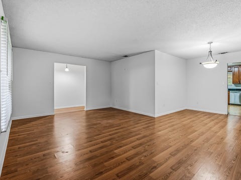 Tiny photo for 1633 Hedgefield Court, Tallahassee, FL 32308 (MLS # 402434)