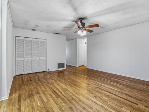 Tiny photo for 1633 Hedgefield Court, Tallahassee, FL 32308 (MLS # 402434)