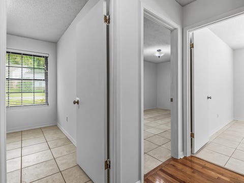 Tiny photo for 1633 Hedgefield Court, Tallahassee, FL 32308 (MLS # 402434)