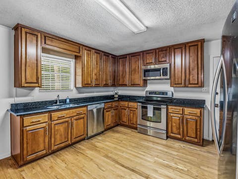 Tiny photo for 1633 Hedgefield Court, Tallahassee, FL 32308 (MLS # 402434)