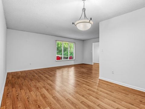Tiny photo for 1633 Hedgefield Court, Tallahassee, FL 32308 (MLS # 402434)