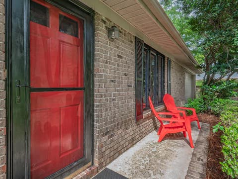 Tiny photo for 1633 Hedgefield Court, Tallahassee, FL 32308 (MLS # 402434)