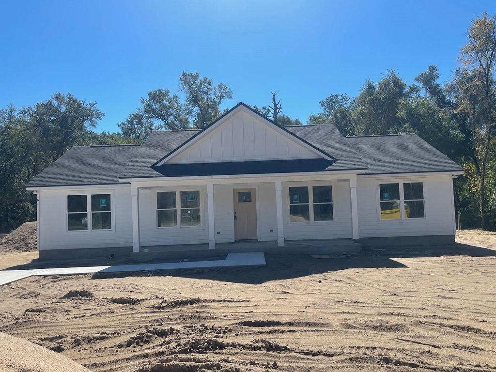 Photo of 181 Shadeville Road, Crawfordville, FL 32327 (MLS # 392393)