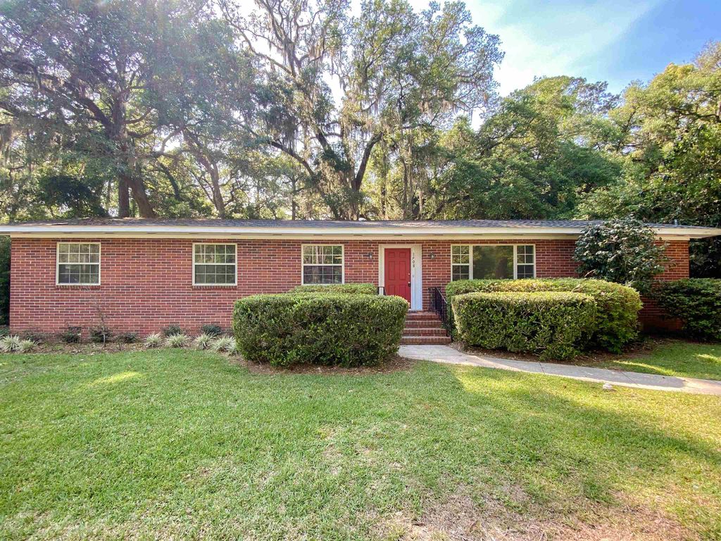 Photo of 1908 Rosedale Drive, Tallahassee, FL 32303 (MLS # 399863)