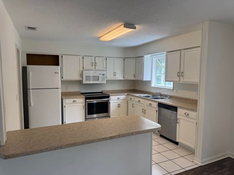 Tiny photo for 255 SKATE Drive, Tallahassee, FL 32312 (MLS # 397786)
