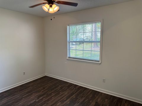 Tiny photo for 255 SKATE Drive, Tallahassee, FL 32312 (MLS # 397786)