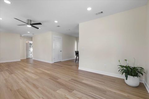 Tiny photo for 1602 Carruthers Street, Tallahassee, FL 32308 (MLS # 386139)
