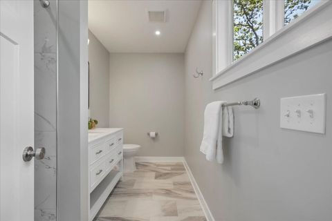 Tiny photo for 1602 Carruthers Street, Tallahassee, FL 32308 (MLS # 386139)
