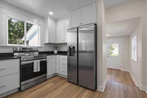 Tiny photo for 1602 Carruthers Street, Tallahassee, FL 32308 (MLS # 386139)