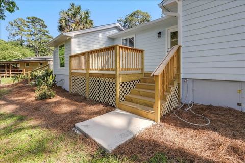 Tiny photo for 1602 Carruthers Street, Tallahassee, FL 32308 (MLS # 386139)