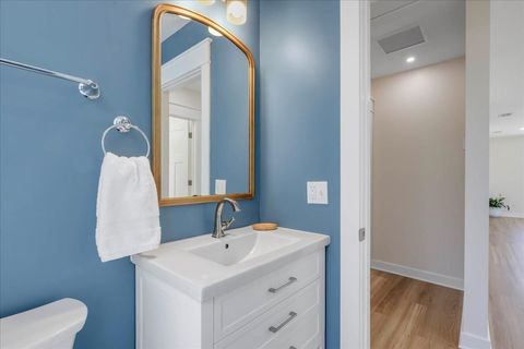 Tiny photo for 1602 Carruthers Street, Tallahassee, FL 32308 (MLS # 386139)