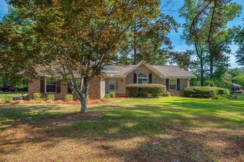 Tiny photo for 142 Lake Laurie Circle, Quincy, FL 32352 (MLS # 399351)