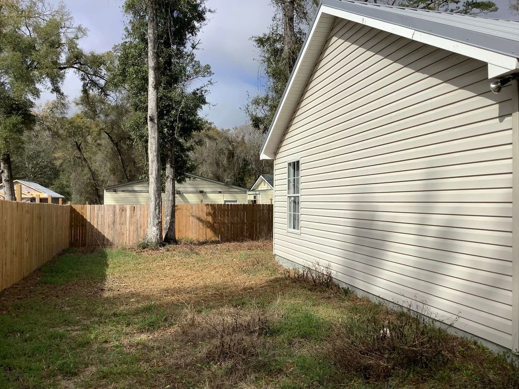 Photo of 56 Chickat Trail, Crawfordville, FL 32327 (MLS # 397118)