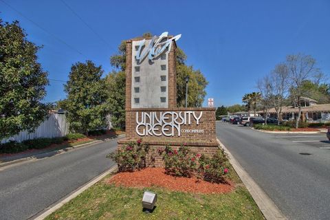 A home in TALLAHASSEE