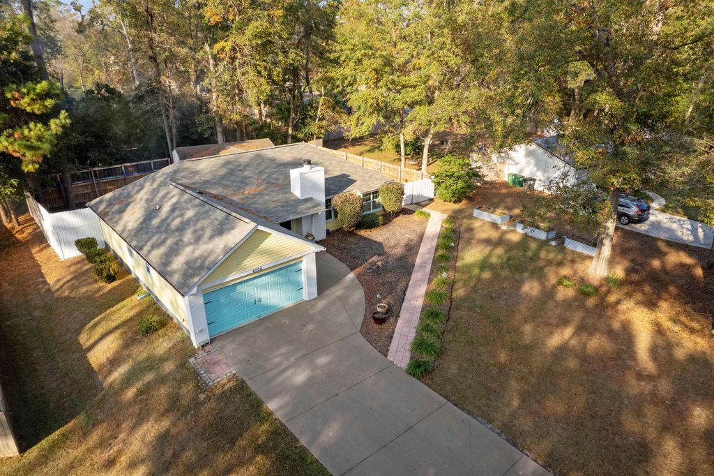 Photo of 6704 Kauai King Trail, Tallahassee, FL 32309 (MLS # 393865)