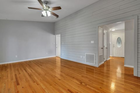Tiny photo for 810 ALLIEGOOD Avenue, Tallahassee, FL 32303 (MLS # 396069)