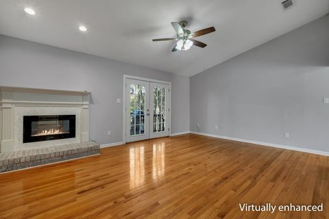 Tiny photo for 810 ALLIEGOOD Avenue, Tallahassee, FL 32303 (MLS # 396069)