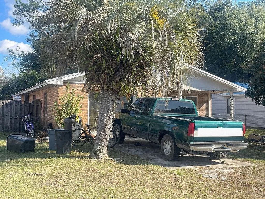 Photo of 131 Park Road, Other Florida, FL 32148 (MLS # 397243)