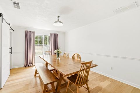 Tiny photo for 916 HILL ROOST Road, Tallahassee, FL 32312 (MLS # 399866)