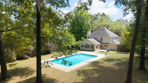 Tiny photo for 916 HILL ROOST Road, Tallahassee, FL 32312 (MLS # 399866)