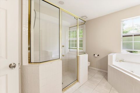 Tiny photo for 916 HILL ROOST Road, Tallahassee, FL 32312 (MLS # 399866)