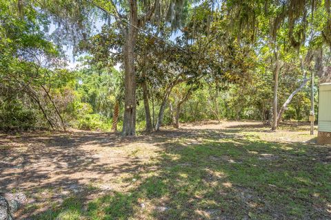 Tiny photo for 625 Maple Street, Alligator Point, FL 32346 (MLS # 401963)