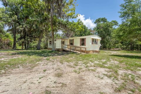 Tiny photo for 625 Maple Street, Alligator Point, FL 32346 (MLS # 401963)
