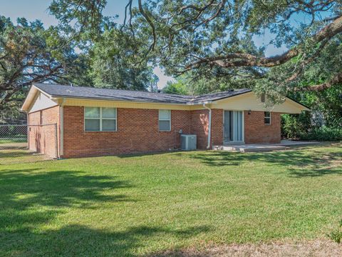 Tiny photo for 822 Watt Drive, Tallahassee, FL 32303 (MLS # 391129)