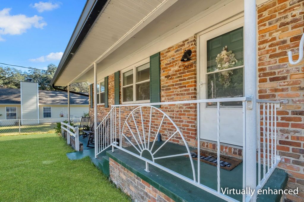 Photo of 2105 Harriet Drive, Tallahassee, FL 32303 (MLS # 392961)