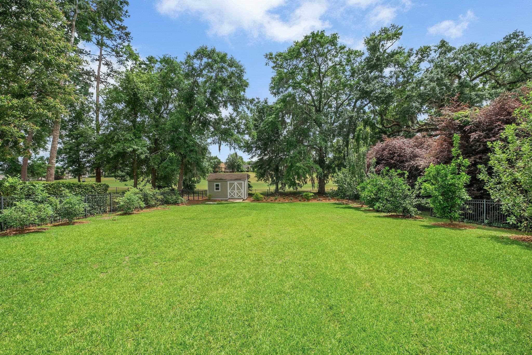 2413 Goldenrod Way