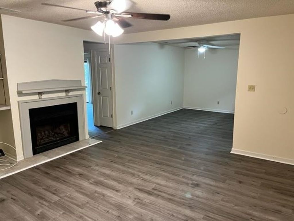 Photo of 1501 Twin Lakes Circle, Tallahassee, FL 32301 (MLS # 396757)