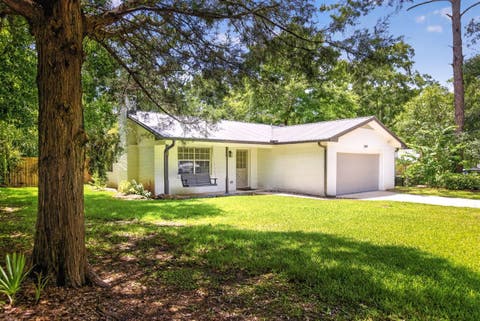 Tiny photo for 2609 Vassar Road, Tallahassee, FL 32309 (MLS # 402651)