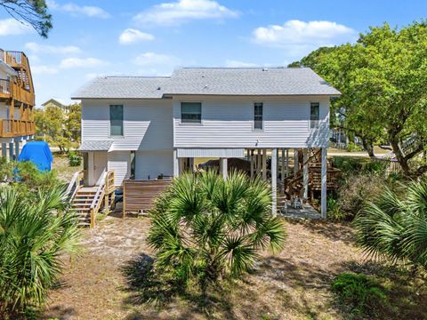 Tiny photo for 214 HARBOR Circle, Alligator Point, FL 32346 (MLS # 399016)