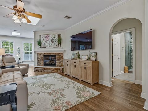 Tiny photo for 350 Ruger Court, Tallahassee, FL 32312 (MLS # 401402)