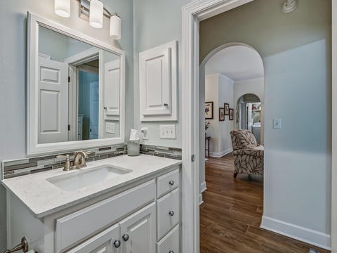 Tiny photo for 350 Ruger Court, Tallahassee, FL 32312 (MLS # 401402)