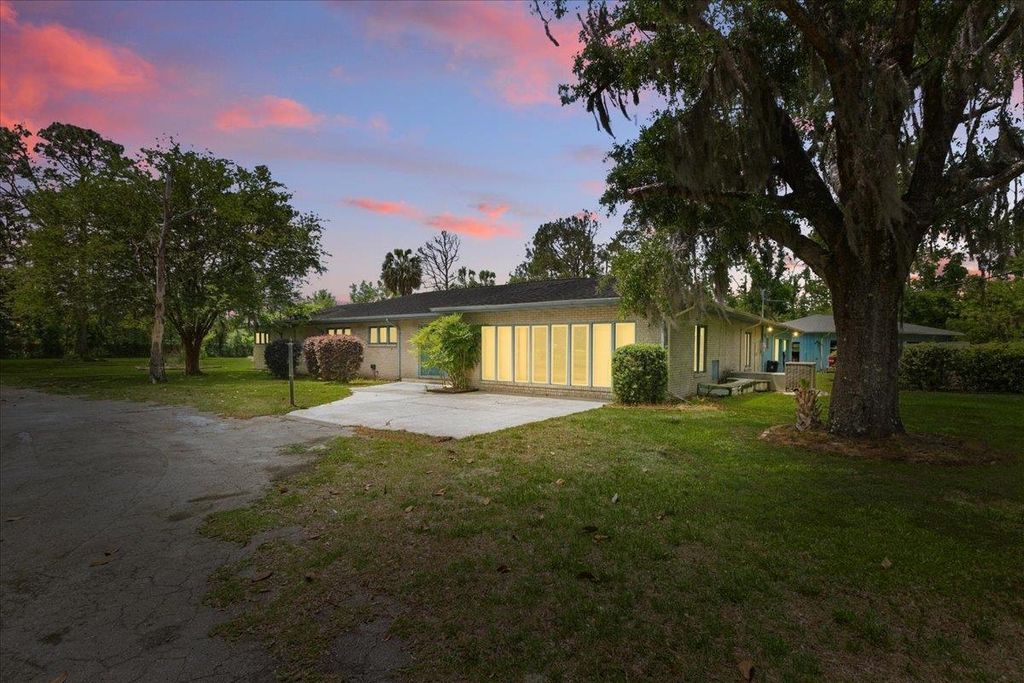 Photo of 1775 N US 19 Highway, Perry, FL 32347 (MLS # 389734)