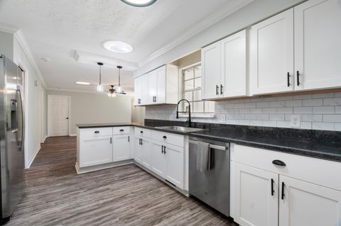 Tiny photo for 2505 Chamberlin Drive, Tallahassee, FL 32308 (MLS # 390430)