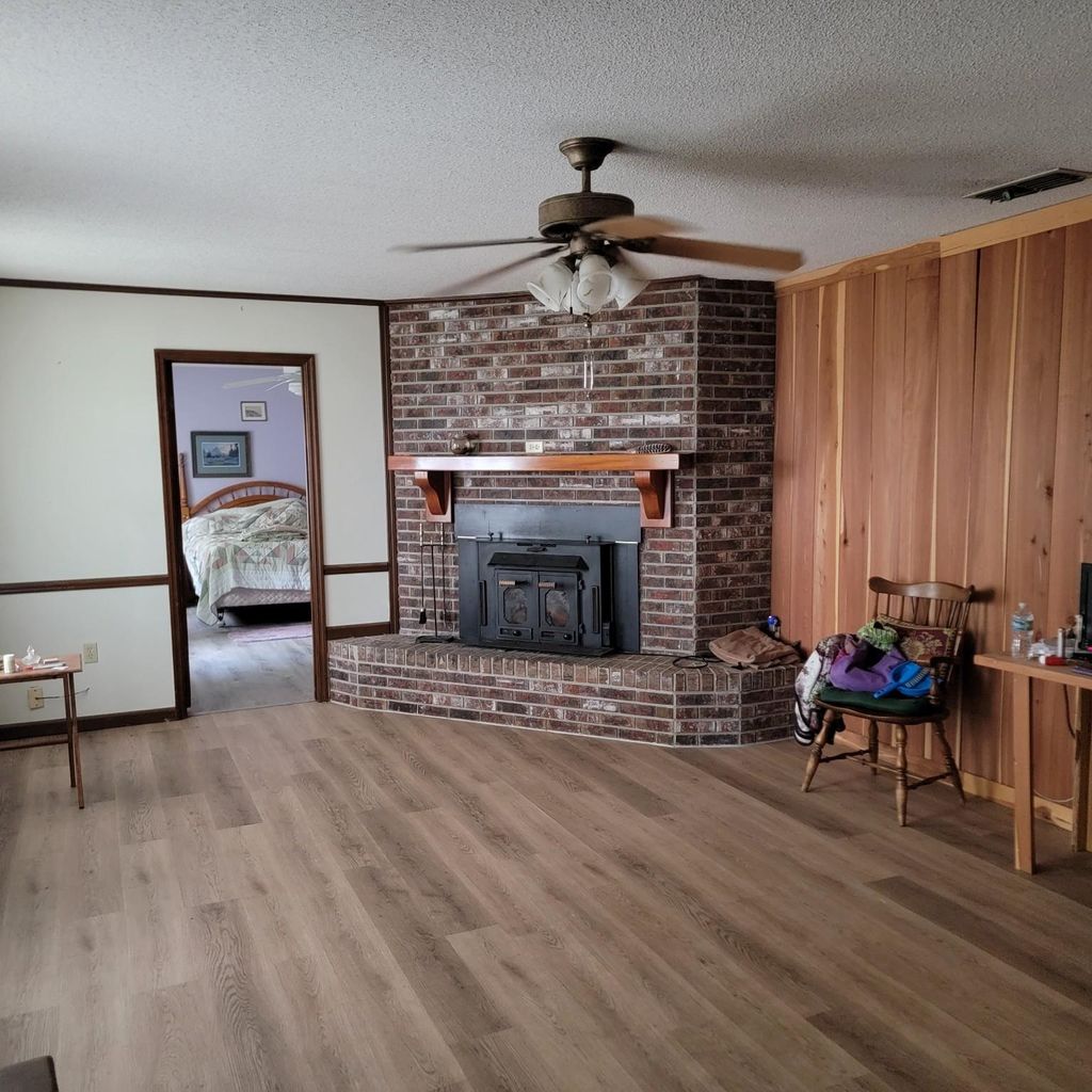 Photo of 14301 176th Street, Other Florida, FL 32062 (MLS # 399627)