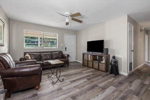 Tiny photo for 2127 Oxford Road, Tallahassee, FL 32304 (MLS # 390689)