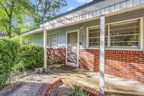 Tiny photo for 2127 Oxford Road, Tallahassee, FL 32304 (MLS # 390689)