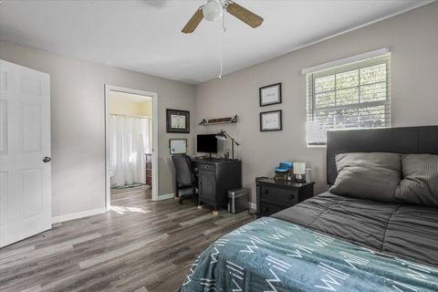Tiny photo for 2127 Oxford Road, Tallahassee, FL 32304 (MLS # 390689)