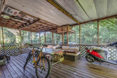 Tiny photo for 2127 Oxford Road, Tallahassee, FL 32304 (MLS # 390689)