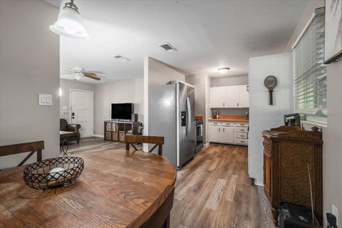 Tiny photo for 2127 Oxford Road, Tallahassee, FL 32304 (MLS # 390689)