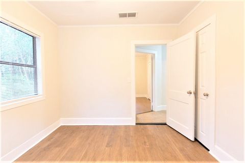 Tiny photo for 205 Columbia Drive, Tallahassee, FL 32304 (MLS # 390970)