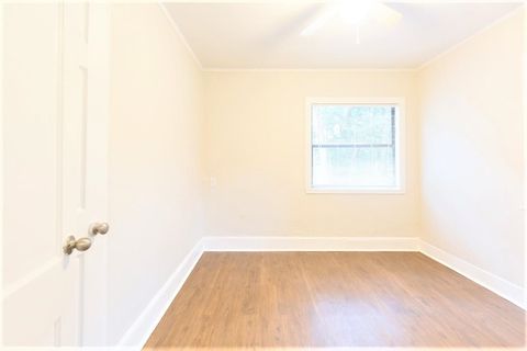 Tiny photo for 205 Columbia Drive, Tallahassee, FL 32304 (MLS # 390970)