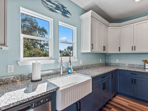 Tiny photo for 1372 ALLIGATOR Drive, Alligator Point, FL 32346 (MLS # 401917)